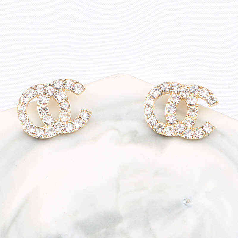 Mixed Simple 18K Gold Plated 925 Silver Luxury Brand Designers Letters Stud Geometric Famous Women Round Crystal Rhinestone Pearl Earring Wedding Party Jewerlry
Mixed Simple 18K Gold Plated 925 Silver Luxury Brand Designers Letters Stud Geometric Famous Women Round Crystal Rhinestone Pearl Earring Wedding Party Jewerlry