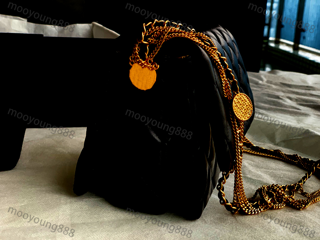 Top Tier Quality Designer Luxury 20cm Lambskin Quilted Women Coin Bags Real Leather Flap Purses Crossbody Shoulder Black Bag Coin Chain Suede Hangbag Clutch With Box, Upload pics to contact us
Top Tier Quality Designer Luxury 20cm Lambskin Quilted Women Coin Bags Real Leather Flap Purses Crossbody Shoulder Black Bag Coin Chain Suede Hangbag Clutch With Box, Upload pics to contact us