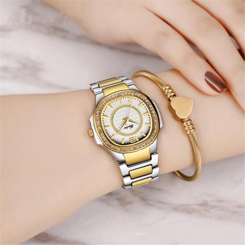 Wristwatches Women Watches Geneva Designer Quartz Ladies Watch Top Luxury Diamond Relogio Gold Wrist Gifts Female Drop
Wristwatches Women Watches Geneva Designer Quartz Ladies Watch Top Luxury Diamond Relogio Gold Wrist Gifts Female Drop