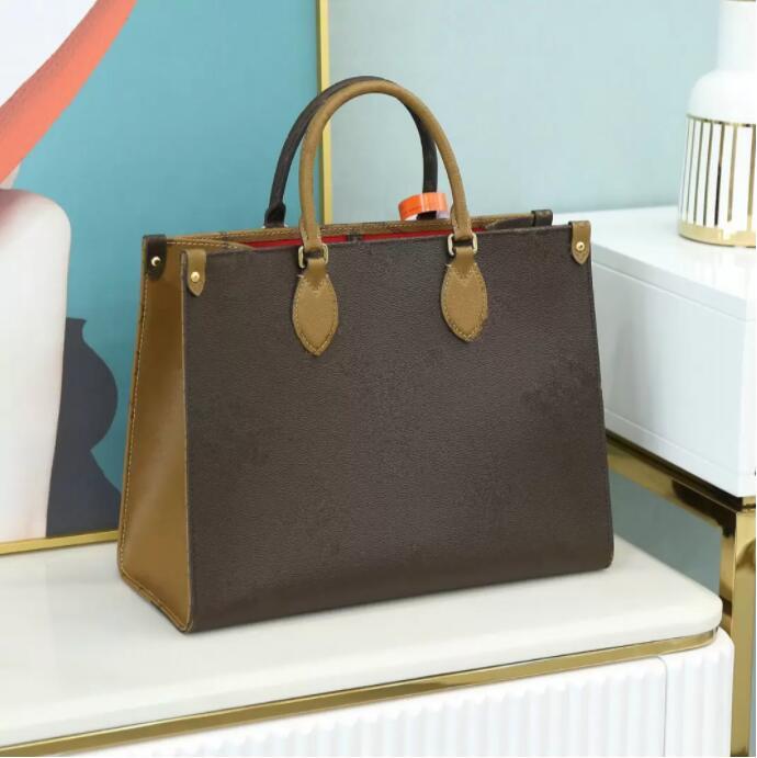 2023 ONTHEGO M44925 M45653 WOMEN luxurys designers bags fashion Real leather Handbags messenger crossbody shoulder bag Totes purse Wallets, Red
2023 ONTHEGO M44925 M45653 WOMEN luxurys designers bags fashion Real leather Handbags messenger crossbody shoulder bag Totes purse Wallets, Red