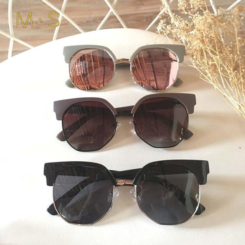 Sunglasses Fashion Polarized 2022 Women Designer Sun Glasses Female Trendy Uv400 High Quality EyewearSunglassesSunglasses
Sunglasses Fashion Polarized 2022 Women Designer Sun Glasses Female Trendy Uv400 High Quality EyewearSunglassesSunglasses