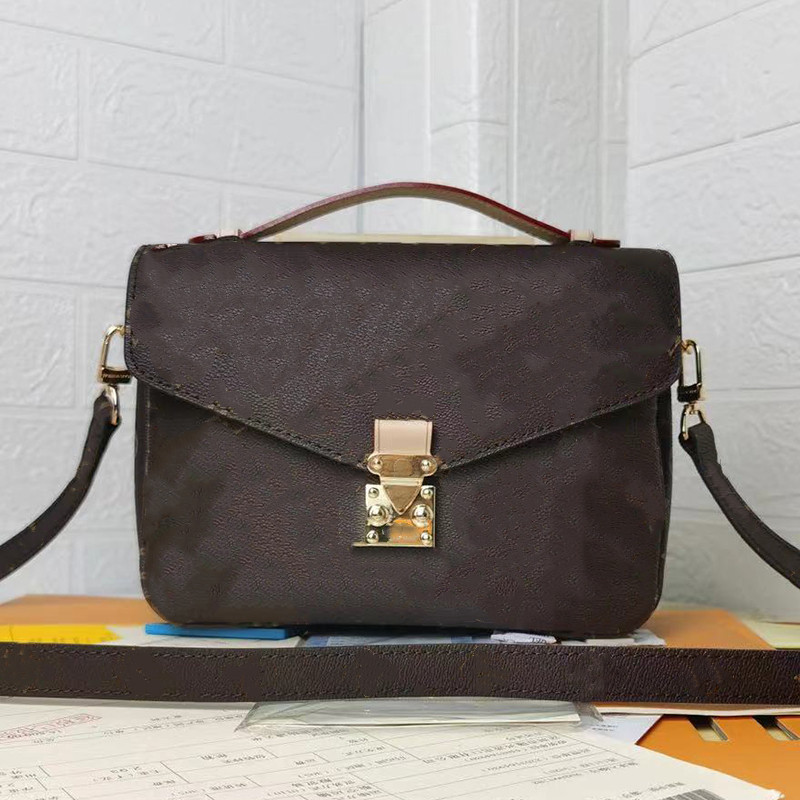 DUPE Old Flower Printing Women's Shoulder Bag Crossbody Messenger Bag 2colors M44876, Brown
DUPE Old Flower Printing Women's Shoulder Bag Crossbody Messenger Bag 2colors M44876, Brown
