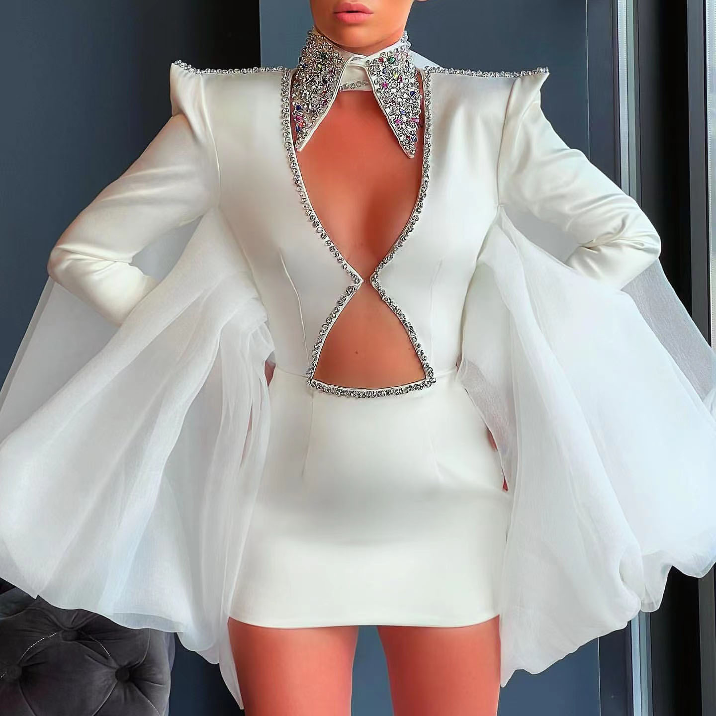 Luxury Prom Dresses 2022 White Long Sleeve High Neck Beaded Crystal Graduation Dress Sexy Cocktail Gowns vestidos elegantes para, Black
Luxury Prom Dresses 2022 White Long Sleeve High Neck Beaded Crystal Graduation Dress Sexy Cocktail Gowns vestidos elegantes para, Black