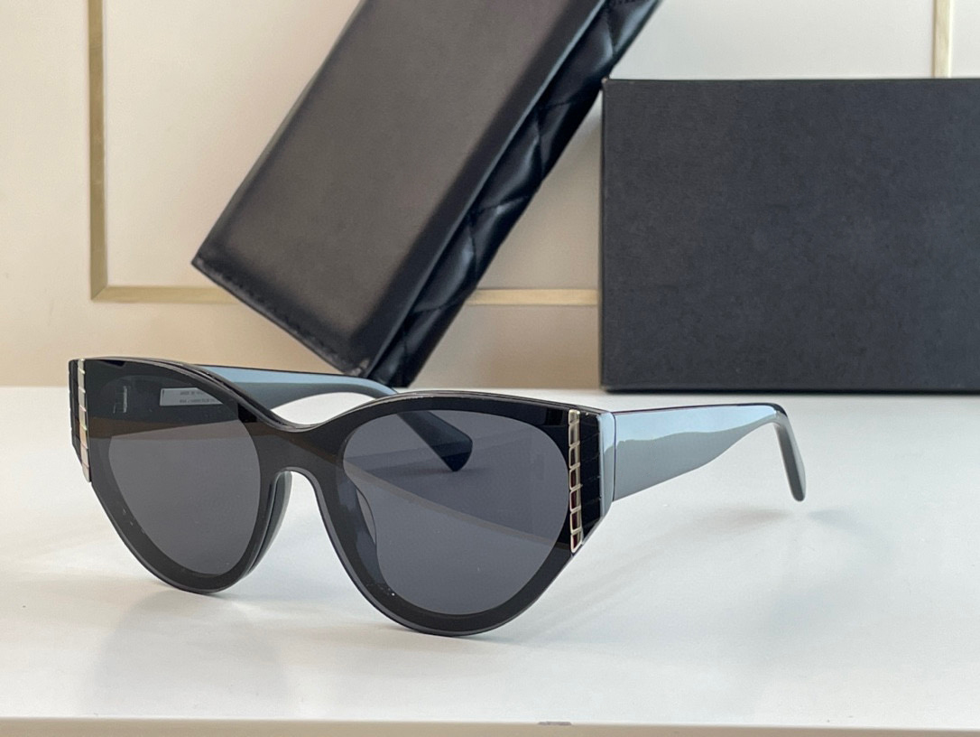 Womens Sunglasses For Women Men Sun Glasses Mens Signature 6054 Fashion Style Protects Eyes UV400 Lens Top Quality With Random Box
Womens Sunglasses For Women Men Sun Glasses Mens Signature 6054 Fashion Style Protects Eyes UV400 Lens Top Quality With Random Box