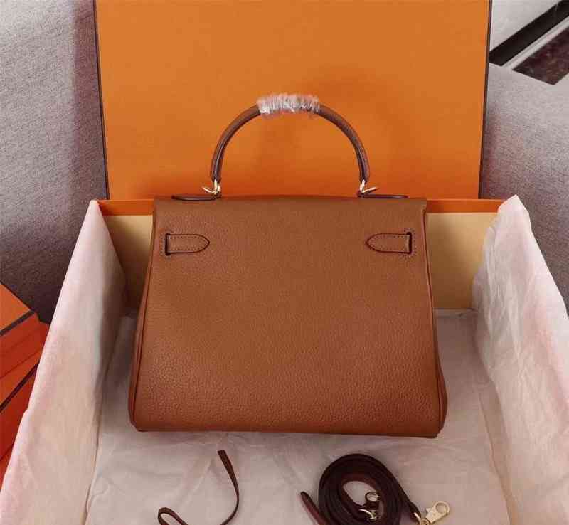 Brand designer Women's fashion Bag Caviar Leather Luxury Shoulder Hand Cruciform handbag Shopper, This item does not ship
Brand designer Women's fashion Bag Caviar Leather Luxury Shoulder Hand Cruciform handbag Shopper, This item does not ship