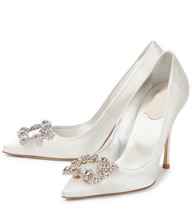 Luxury Designer Fashion women pumps shoes Flower Strass Satin High Heels Flat with Rhinestone lady wedding shoess thin heels Party size 35-40
Luxury Designer Fashion women pumps shoes Flower Strass Satin High Heels Flat with Rhinestone lady wedding shoess thin heels Party size 35-40