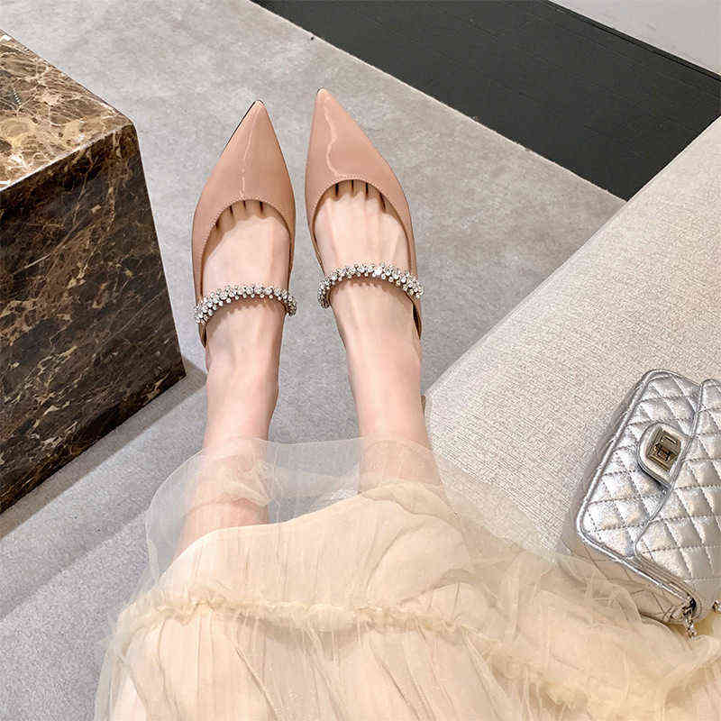 fairy Feng Shui diamond belt thin shallow mouth pointed high heels flat single shoes, Black flat bottom half tray
fairy Feng Shui diamond belt thin shallow mouth pointed high heels flat single shoes, Black flat bottom half tray
