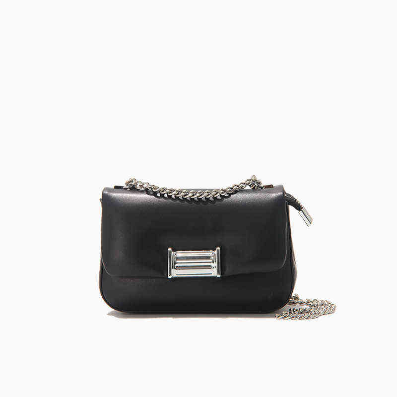 Korean Designer Brand Niche Bag Ins Women's Bag New Roman Stud Chain Small Square Bag 220613, Black
Korean Designer Brand Niche Bag Ins Women's Bag New Roman Stud Chain Small Square Bag 220613, Black