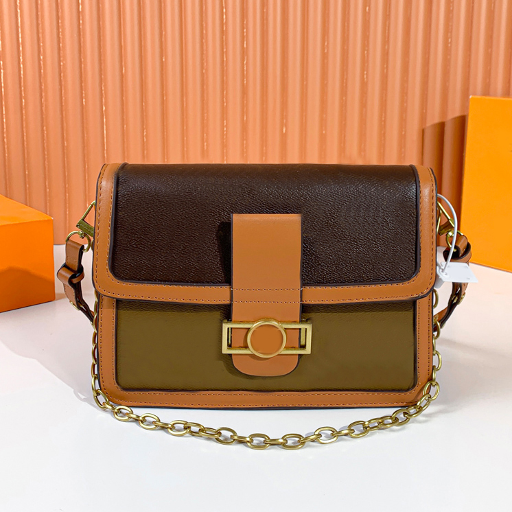 Chain Bags Luxury Fashion Shoulder Designer Brand Letter Cross body Handbags High Quality Women Phone Bag Wallet Purse Metallic Totes, No bags
Chain Bags Luxury Fashion Shoulder Designer Brand Letter Cross body Handbags High Quality Women Phone Bag Wallet Purse Metallic Totes, No bags