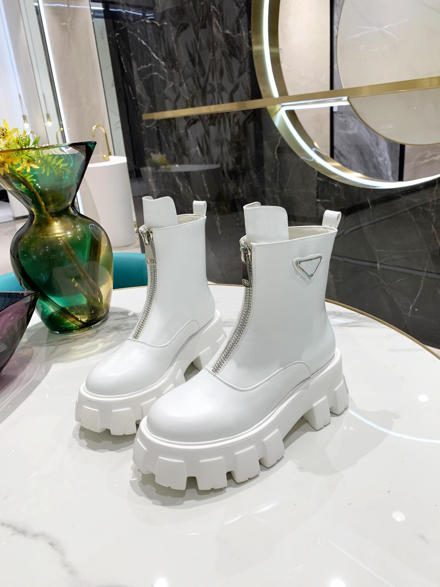 Winter Martin Boots Designer Ladies Thick Sole Zipper Boots Soft Leather Ladies Thick Sole Casual Shoes Leather Fashion High Top Women's Shoe Box
Winter Martin Boots Designer Ladies Thick Sole Zipper Boots Soft Leather Ladies Thick Sole Casual Shoes Leather Fashion High Top Women's Shoe Box