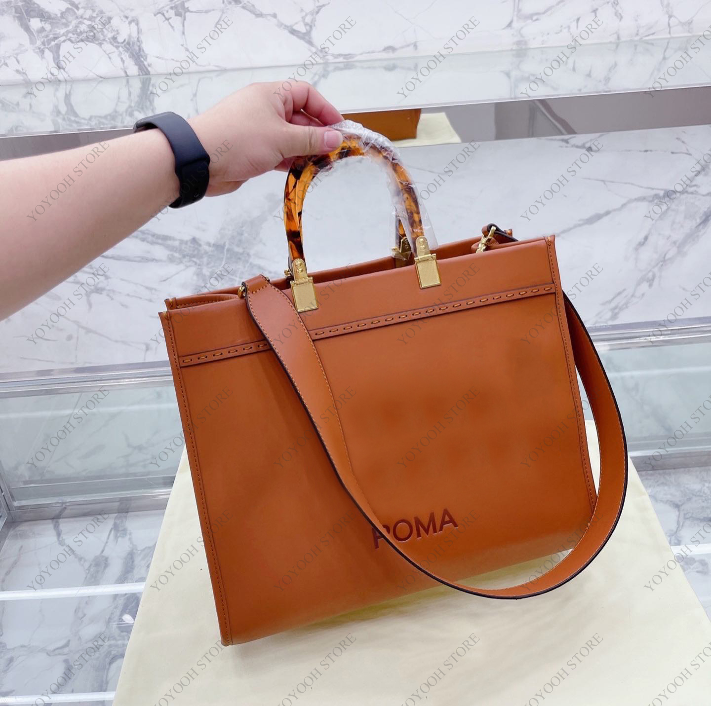Top Quality hangbag Large Capacity Shopping Bag Women Handbags Purses Designer Shoulder Bags Casual Tote Lady Fashion cross body, Chooes color
Top Quality hangbag Large Capacity Shopping Bag Women Handbags Purses Designer Shoulder Bags Casual Tote Lady Fashion cross body, Chooes color