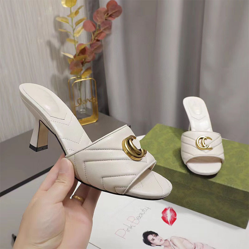Designer Women's Slippers High Heels Leather Double G Sandals Fashion Sexy Electric Embroidered Flip-Flops 35-42 With Box, Shoe box
Designer Women's Slippers High Heels Leather Double G Sandals Fashion Sexy Electric Embroidered Flip-Flops 35-42 With Box, Shoe box