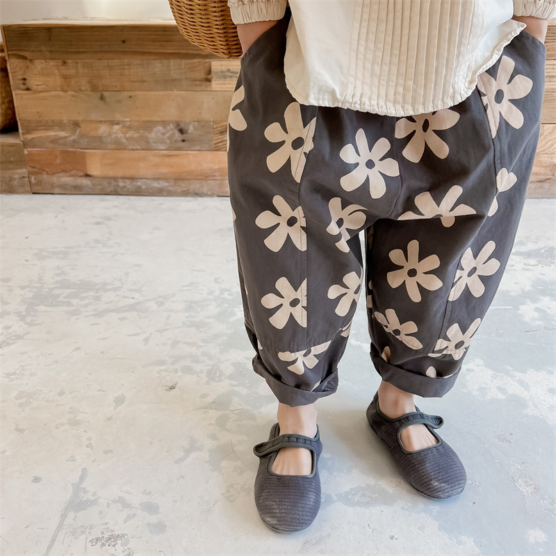 Spring Children Casual Pants Girls Fashion Flower Print Harem Pants Kids Loose Trousers Vintage Boys Pants Clothes 220512