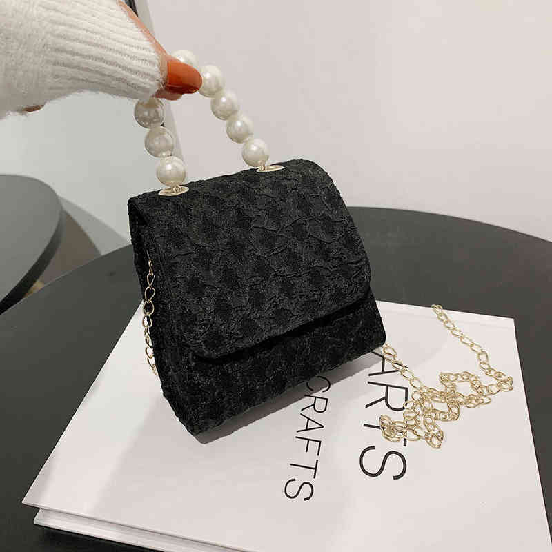 Evening Bags Casual Ladies Shoulder Fashion Lace Geometric Pattern Messenger Purse Solid Color Pearl Chain Handbags 220630, Black
Evening Bags Casual Ladies Shoulder Fashion Lace Geometric Pattern Messenger Purse Solid Color Pearl Chain Handbags 220630, Black