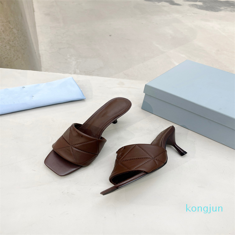 Fashion-High Quality Shoes Designer Woman Sexy Luxury Slippers High Heels Summer Wide Flat Beach Sandals, Blue chunky heel
Fashion-High Quality Shoes Designer Woman Sexy Luxury Slippers High Heels Summer Wide Flat Beach Sandals, Blue chunky heel