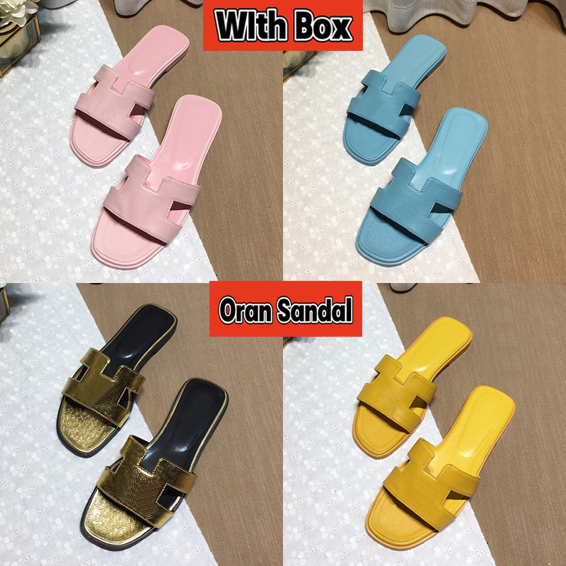 Luxury Oran Sandal women Designer Slides slippers Shoes Classic Flat Flip Flops Suede Leather Sandals Ladies Summer Beach party Slide top quality slipper with box, Shoe box
Luxury Oran Sandal women Designer Slides slippers Shoes Classic Flat Flip Flops Suede Leather Sandals Ladies Summer Beach party Slide top quality slipper with box, Shoe box