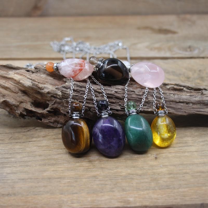 Pendant Necklaces Smooth Stone Gems Perfume Bottle Silvery Chains Rose Quartzs Amethysts Essential Oil Vial Charms Necklace Jewelry QC1047Pe
Pendant Necklaces Smooth Stone Gems Perfume Bottle Silvery Chains Rose Quartzs Amethysts Essential Oil Vial Charms Necklace Jewelry QC1047Pe