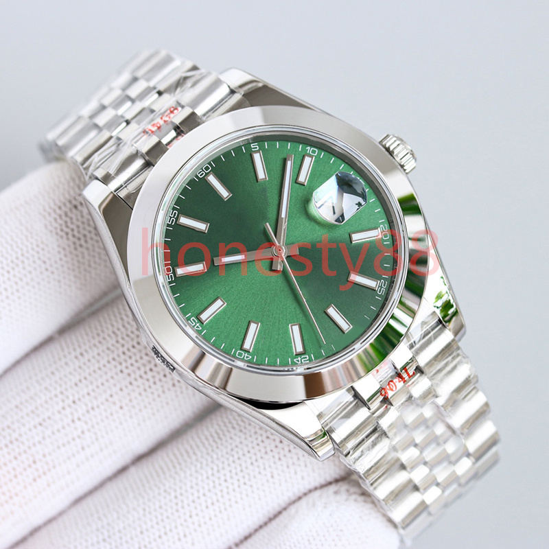 Green men's Watches 41mm automatic machine 904L stainless steel strap folding buckle high quality designer gold watch strap calendar Montre De Luxe with box
Green men's Watches 41mm automatic machine 904L stainless steel strap folding buckle high quality designer gold watch strap calendar Montre De Luxe with box