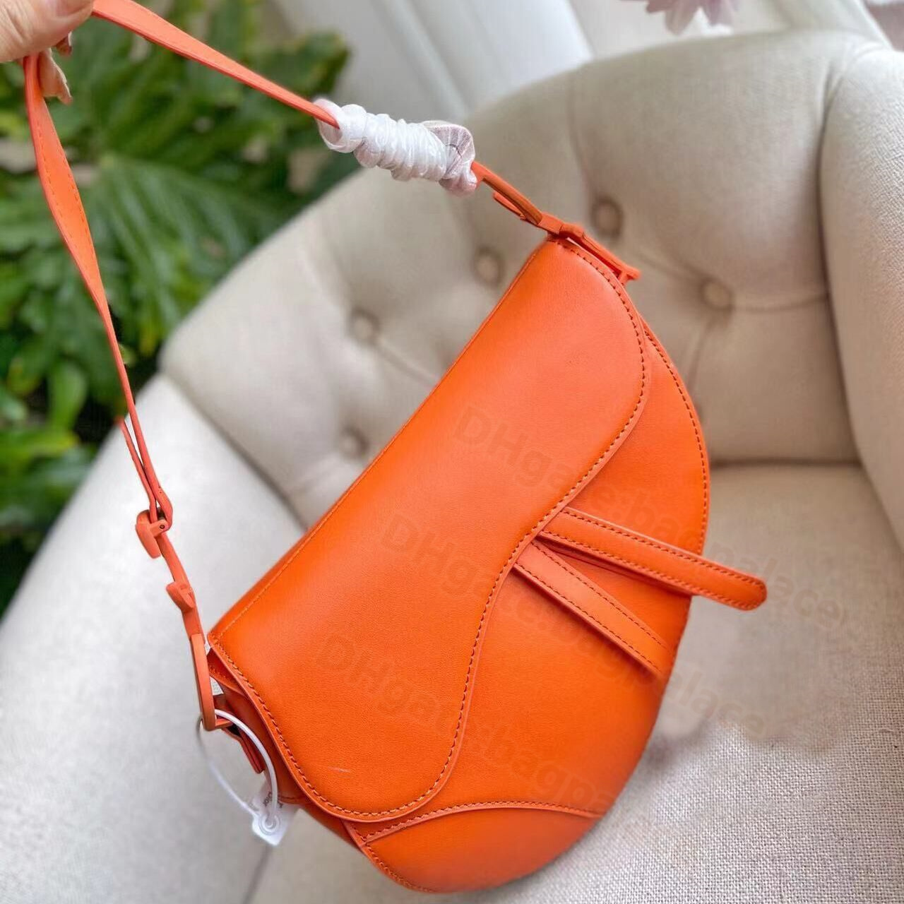 Newest Luxury Designers Shoulder Bags Cute Top Quality Luxurys Women Handbags Saddles Fashion Bag Party Handbag Gift Printed Crossbody Clutch Wallet Handbags, No bags
Newest Luxury Designers Shoulder Bags Cute Top Quality Luxurys Women Handbags Saddles Fashion Bag Party Handbag Gift Printed Crossbody Clutch Wallet Handbags, No bags