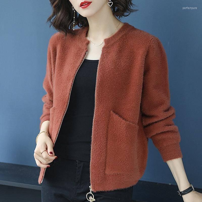 Women' Knits & Tees Imitation Mink Velvet Long Sleeve Knitted Sweater Coat Female Round Neck Zipper Pocket Decoration Women Perf22, Black
Women' Knits & Tees Imitation Mink Velvet Long Sleeve Knitted Sweater Coat Female Round Neck Zipper Pocket Decoration Women Perf22, Black