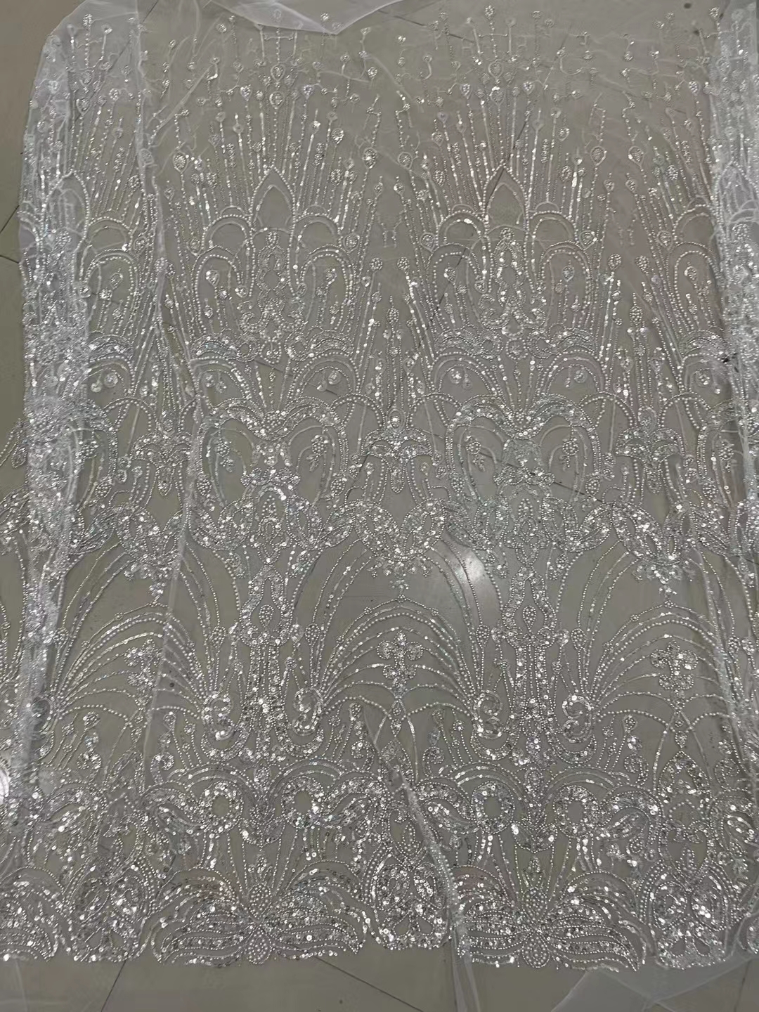 New Arrival Lace Appliques Mermaid Wedding Dress Sequins Beads Waist Long Sleeves Satin or Length High Neck Detachable Train Custom Made Bridal Robes