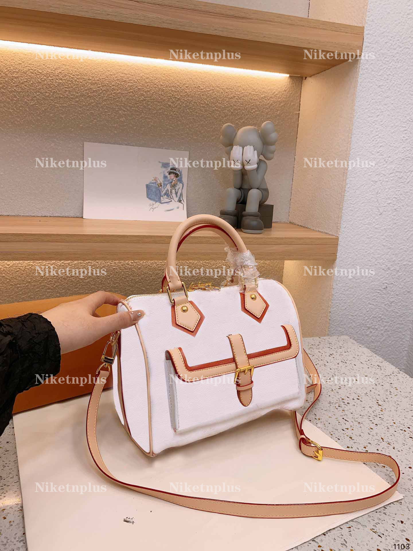 2022 Fall For You Speedys Bandouliere Pillow Bag black white pink color Womens Designer Handle Bag M20919, 01
2022 Fall For You Speedys Bandouliere Pillow Bag black white pink color Womens Designer Handle Bag M20919, 01