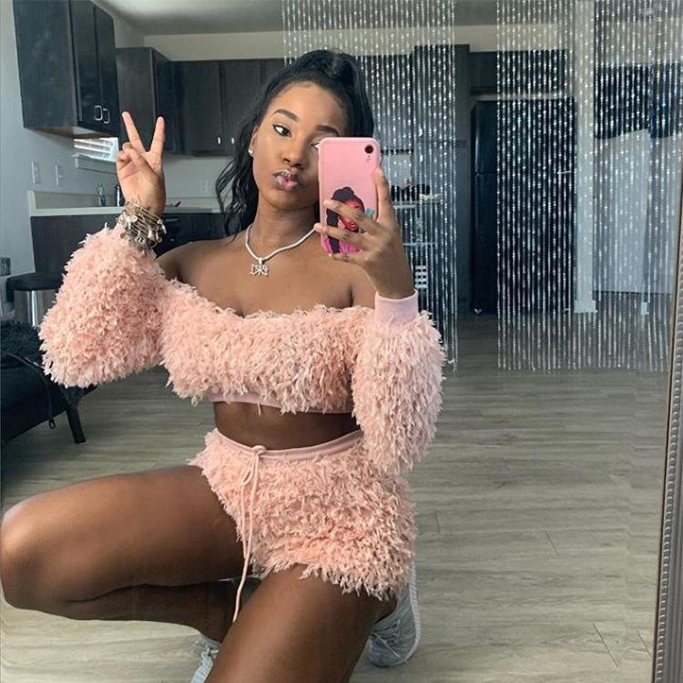 Women' Tracksuits BKLD 2 Piece Set Women Fall 2022 Sexy Club Outfits Feather Plush Long Sleeve Off The Shoulder Crop Top And Shorts, Pink
Women' Tracksuits BKLD 2 Piece Set Women Fall 2022 Sexy Club Outfits Feather Plush Long Sleeve Off The Shoulder Crop Top And Shorts, Pink