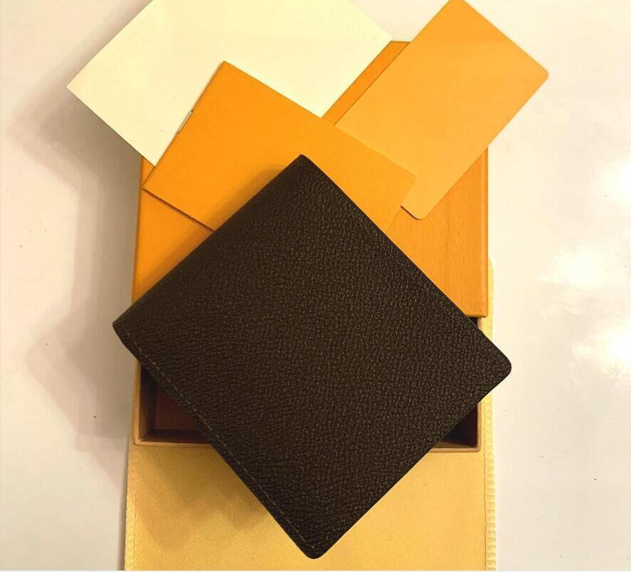 Famous Mens women high quality wallets fashion designer pocket interior Credit card slots purse letter Print leather wallet, Black checkered
Famous Mens women high quality wallets fashion designer pocket interior Credit card slots purse letter Print leather wallet, Black checkered