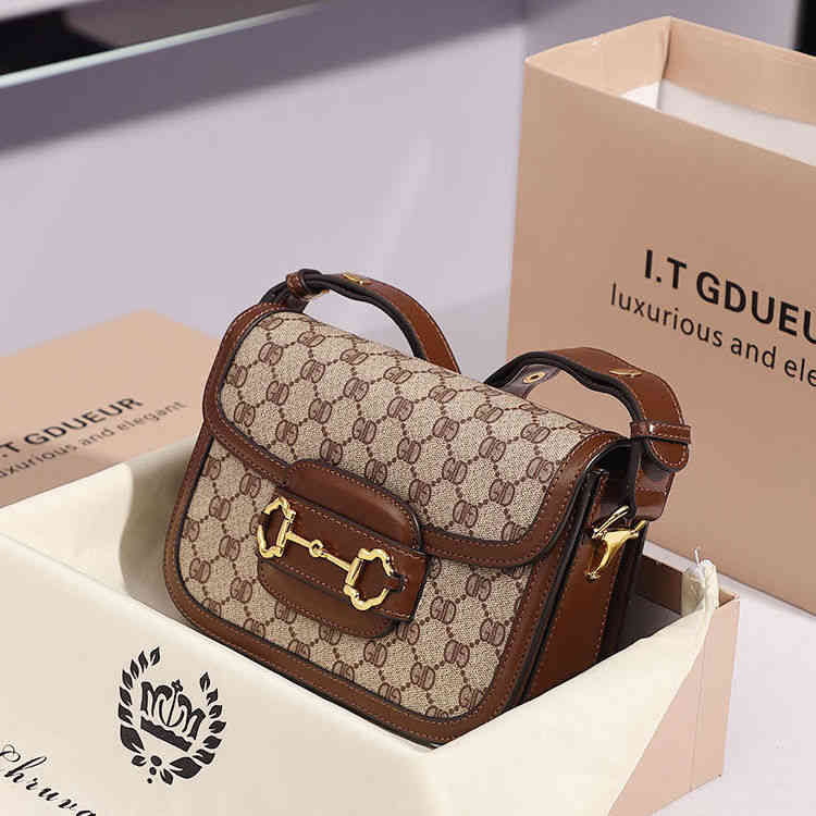 Factory Direct Sale Bag Niche French This Year's Most Popular 2022 New High-grade Sense of Foreign Style Single Shoulder Msenger Color Matching Autumn and Designer, Kiwi brown
Factory Direct Sale Bag Niche French This Year's Most Popular 2022 New High-grade Sense of Foreign Style Single Shoulder Msenger Color Matching Autumn and Designer, Kiwi brown
