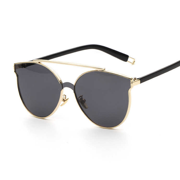 Summer Sunglasses Man Woman Unisex Fashion Glasses Retro Small Frame Design UV400 4 Color Optional 789
Summer Sunglasses Man Woman Unisex Fashion Glasses Retro Small Frame Design UV400 4 Color Optional 789