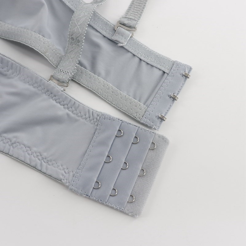 Beauwear Thick Padded Push Up Bras for Women A B C Cup Deep V Plus Size 36 38 40 42 Floral Lace Emboridery Adjusted-straps Bra 220511