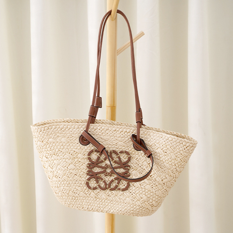 Casual Straw Tote Bags Designer Shoulder Bag Female New Versatile Handbag Large Capicity Travel Beach Bag, As pic
Casual Straw Tote Bags Designer Shoulder Bag Female New Versatile Handbag Large Capicity Travel Beach Bag, As pic