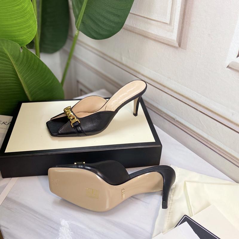 Spring and summer 2021 latest women's brand name handbag sandals fashion luxury designer slide custom metal buckle large 35-42, Black
Spring and summer 2021 latest women's brand name handbag sandals fashion luxury designer slide custom metal buckle large 35-42, Black