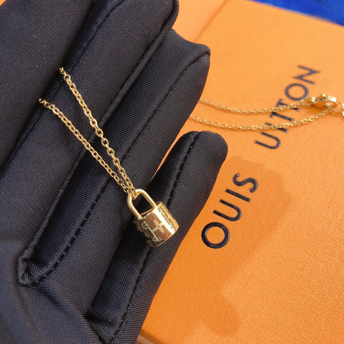 Fashion Women Luxury Designer Necklace Choker Pendant Chain 18K Gold Plated Stainless Steel Letter Necklaces Wedding Jewelry Accessories X326
Fashion Women Luxury Designer Necklace Choker Pendant Chain 18K Gold Plated Stainless Steel Letter Necklaces Wedding Jewelry Accessories X326