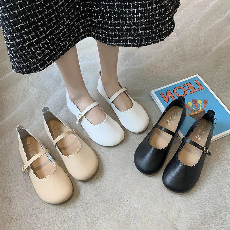 Pantofel Retro Nyaman Kasual Wanita Sepatu Flat Kulit Lembut Klasik Mode Sepatu Balet Mary Jane Ujung Bundar Desainer Hitam Putih 220614, White
Pantofel Retro Nyaman Kasual Wanita Sepatu Flat Kulit Lembut Klasik Mode Sepatu Balet Mary Jane Ujung Bundar Desainer Hitam Putih 220614, White