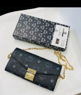 2202 Men wallet Women's Wallet Zipper Bag Female Designer Wallet women Pocket Long Women Bag NO BOX 0211Z, Red
2202 Men wallet Women's Wallet Zipper Bag Female Designer Wallet women Pocket Long Women Bag NO BOX 0211Z, Red