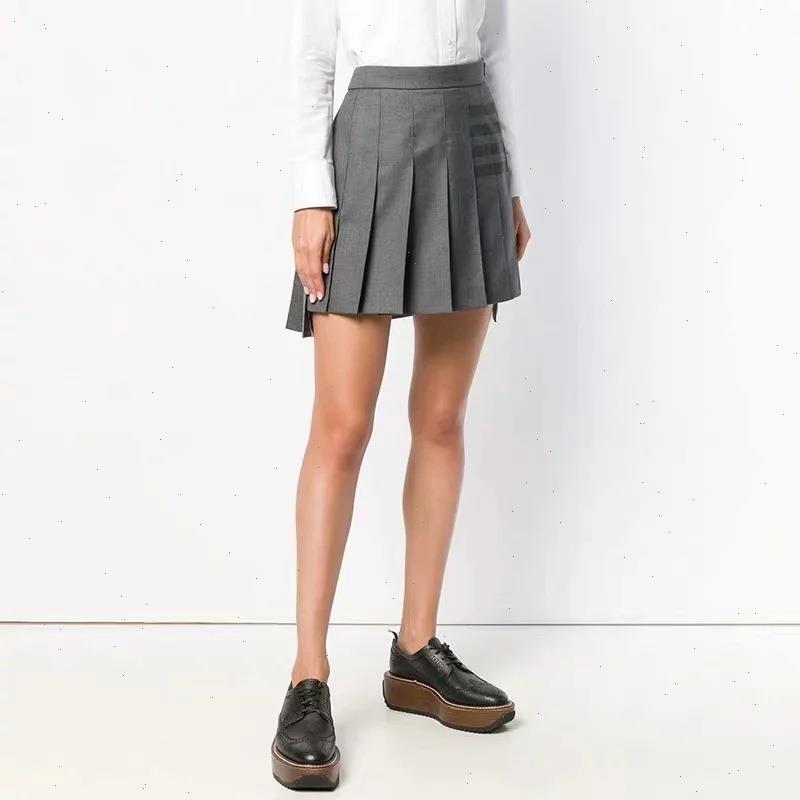 Summer Preppy Style Korean Tb High Waist Pleated Skirt Women Clothing Fresh Sweet Splicing Fit Slimming A Line Short, Light gray
Summer Preppy Style Korean Tb High Waist Pleated Skirt Women Clothing Fresh Sweet Splicing Fit Slimming A Line Short, Light gray