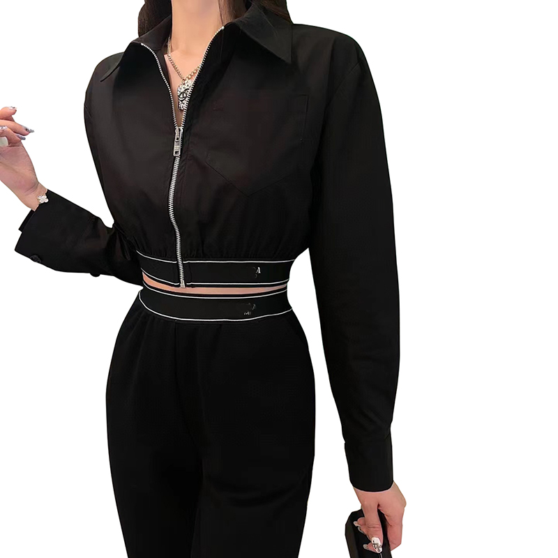 brand Designer 2022 Spring New Casual Sports Women' Short Top + Running Pants Turn-down Collar Mid Waist Single Breasted Elastic Waist, Black
brand Designer 2022 Spring New Casual Sports Women' Short Top + Running Pants Turn-down Collar Mid Waist Single Breasted Elastic Waist, Black