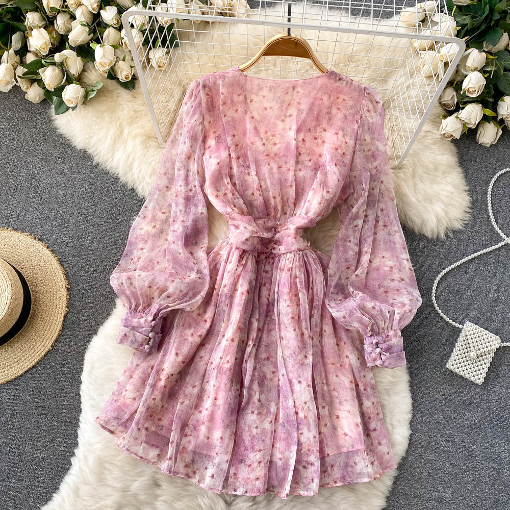 Style French Retro Super Fairy Chiffon Floral Dress With Waist And Thin Temperament V-neck Puff Sleeve Printed Dress 2022