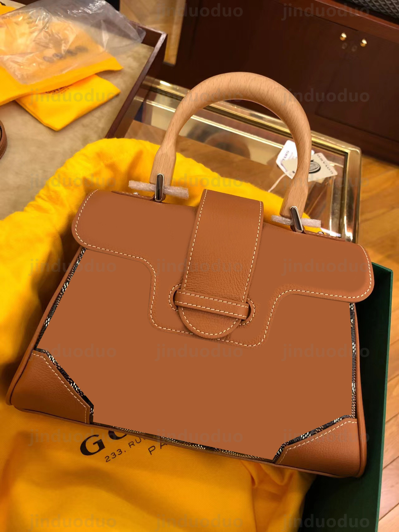 High Luxury Designer men Handbags bags wholesale women's Genuine Saigon quality Leather bags tote classic fshion travel crossBody Shoulder Bag Purse wallets clutch, Box
High Luxury Designer men Handbags bags wholesale women's Genuine Saigon quality Leather bags tote classic fshion travel crossBody Shoulder Bag Purse wallets clutch, Box