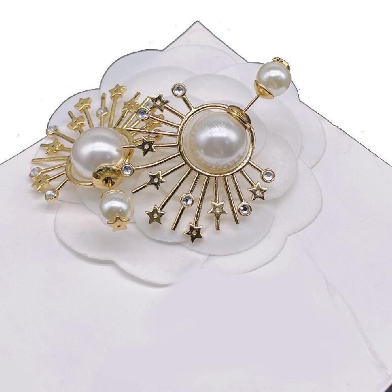 huggies Pearl earrings letter love earring star with the same paragraph Dijia net red retro earrings
huggies Pearl earrings letter love earring star with the same paragraph Dijia net red retro earrings