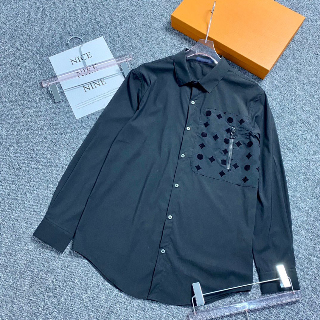 designer Spring Men Casual Shirts Fashion Long Sleeve Printed Button-Up Formal Business Stylish Patchwork Flocking Letters Women Dress Shirt Reception Clothing, Shipping pay
designer Spring Men Casual Shirts Fashion Long Sleeve Printed Button-Up Formal Business Stylish Patchwork Flocking Letters Women Dress Shirt Reception Clothing, Shipping pay