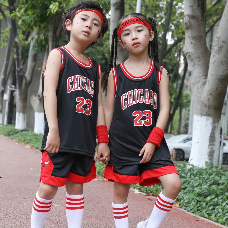 Summer boys basketball uniforms children s sports suits youth T shirts shorts 2 pieces of clothing outdoor sportswear 220620