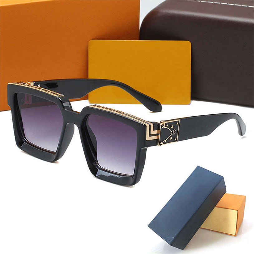 High Quality Designer Mens Sunglasses 96006 Eyewear Womens Brand Sun glasses vintage UV400 protection Glassess Metal hinge with cases and boxs glitter2009
High Quality Designer Mens Sunglasses 96006 Eyewear Womens Brand Sun glasses vintage UV400 protection Glassess Metal hinge with cases and boxs glitter2009