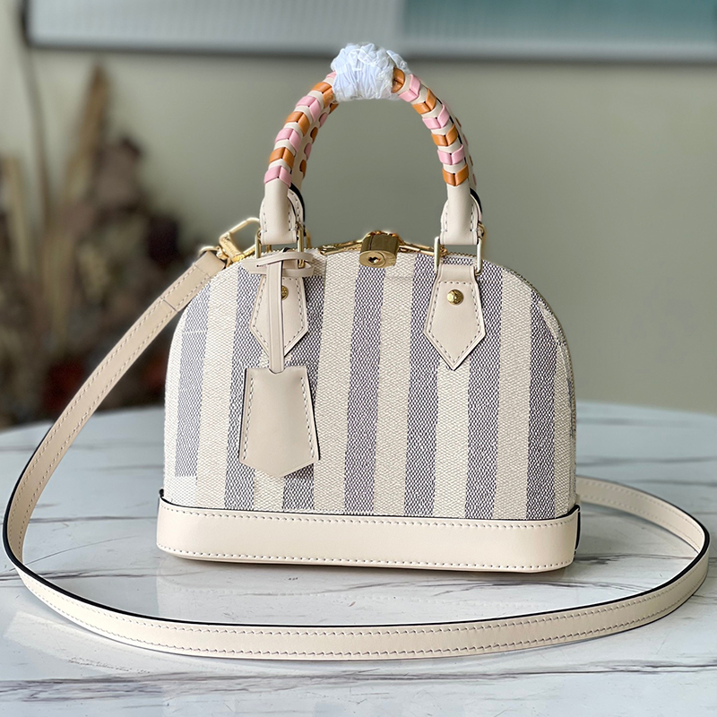 7A Women Shell Alma Bb Bags Fashion Shoulder Strip Crossbody Leather Handbags Purse Ladies Travel Cosmetic Bag ote Handbag Zipper L248, Contact us for additional options
7A Women Shell Alma Bb Bags Fashion Shoulder Strip Crossbody Leather Handbags Purse Ladies Travel Cosmetic Bag ote Handbag Zipper L248, Contact us for additional options