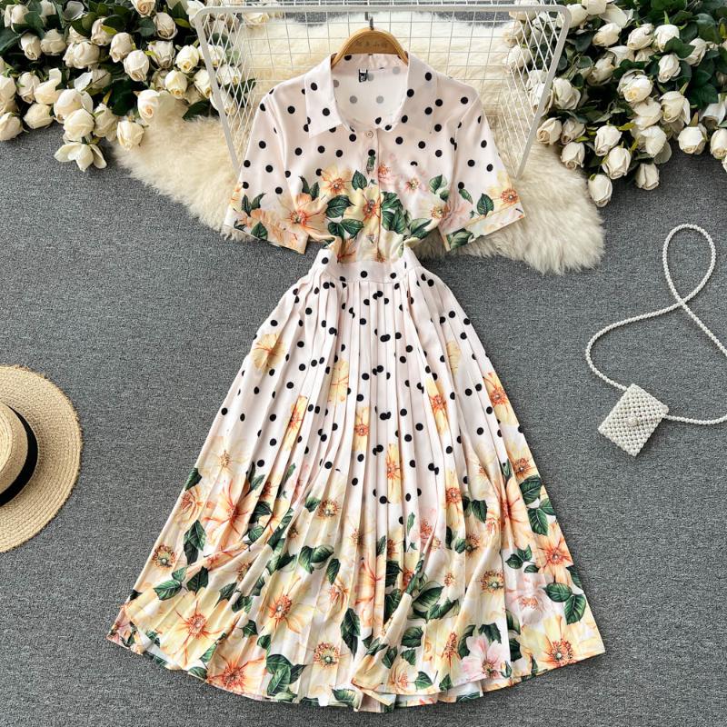 Casual Dresses Plus Size 2022 Vintage Dot Print Pleated Dress Women Turn-down Collar Short Sleeve Floral Midi Party Vestidos, White
Casual Dresses Plus Size 2022 Vintage Dot Print Pleated Dress Women Turn-down Collar Short Sleeve Floral Midi Party Vestidos, White