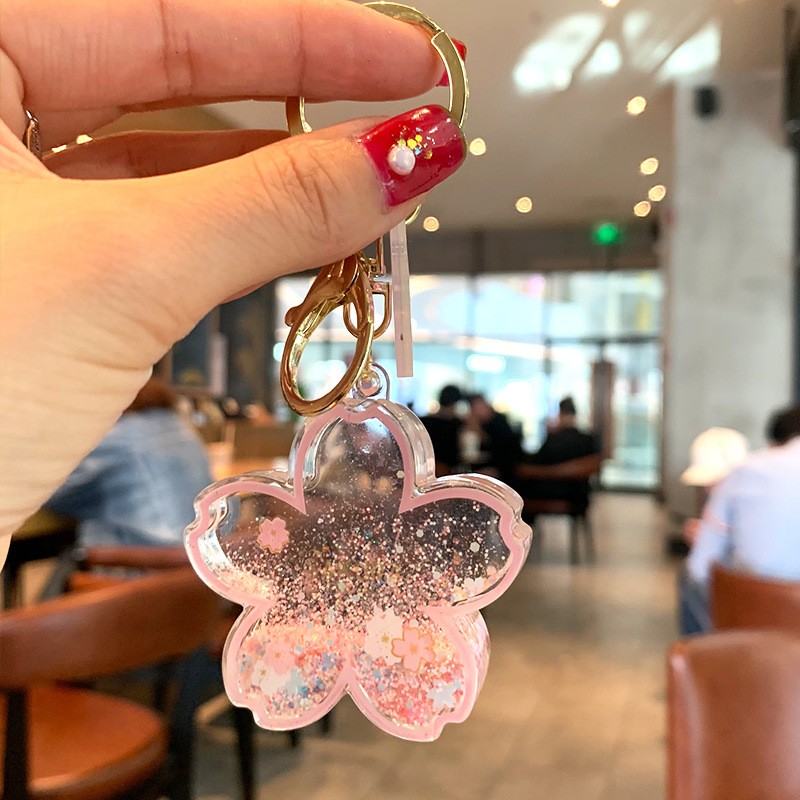 Acrylic Flower Keychains Sakura Car Key Chain Ring Accessories Women Fashion Schoolbag Pendants Bag Charms Cute Gold Metal Keyrings Jewelry for Girls 