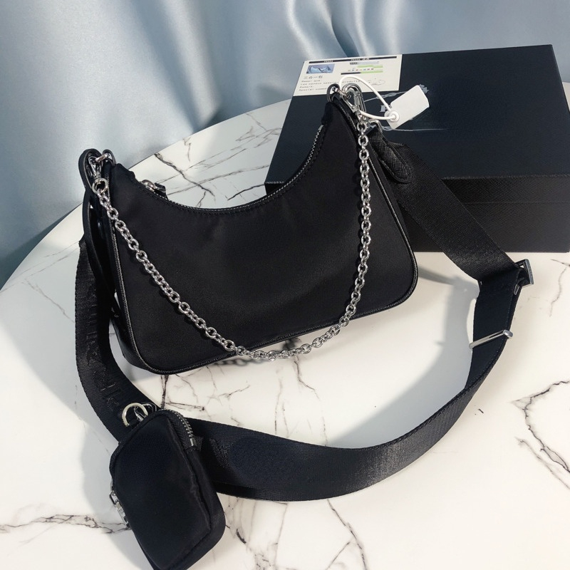 Hot Selling Prad New Shoulder Underarm Bag Nylon Cloth Waterproof Three-in-One Women's Handbag Fashion Classic Retro Curved ToteBag, Black
Hot Selling Prad New Shoulder Underarm Bag Nylon Cloth Waterproof Three-in-One Women's Handbag Fashion Classic Retro Curved ToteBag, Black