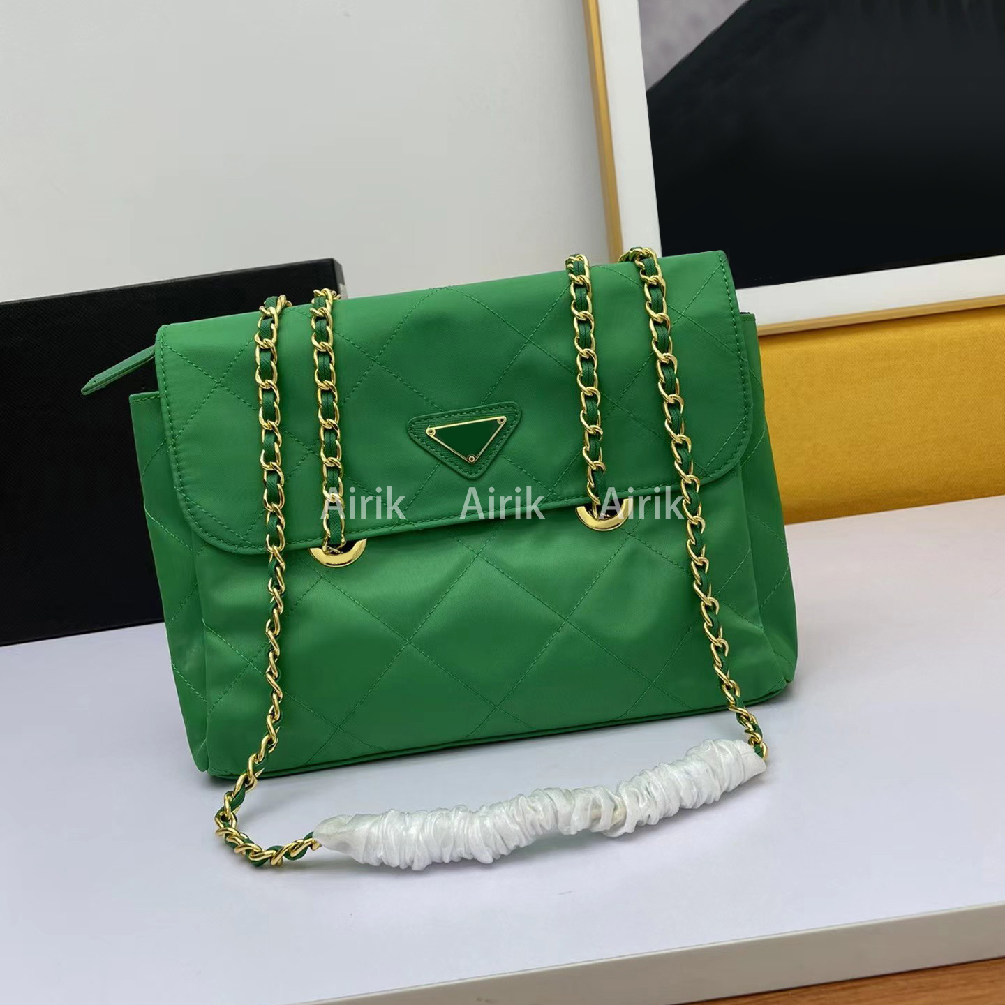 Top Designer Bags Crossbody Bag Fashion Women Handbag Purse Chain ShoulderBags High Quality Flap Classic Holiday Gift Party BAGS, Pay for fedex
Top Designer Bags Crossbody Bag Fashion Women Handbag Purse Chain ShoulderBags High Quality Flap Classic Holiday Gift Party BAGS, Pay for fedex