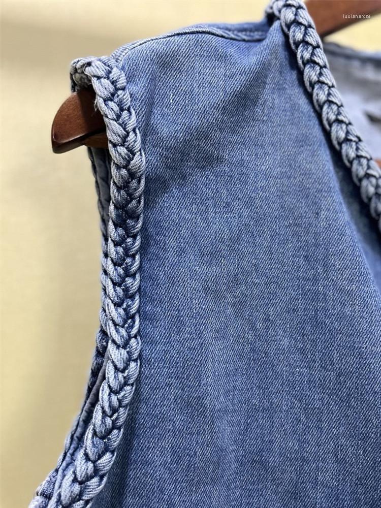 Women' Vests Women Braided Sleeveless Denim Vest Coat Solid Color Casual Cardigan And Pants 2022 Spring Summer Female Fashion Jacket Luci22
Women' Vests Women Braided Sleeveless Denim Vest Coat Solid Color Casual Cardigan And Pants 2022 Spring Summer Female Fashion Jacket Luci22